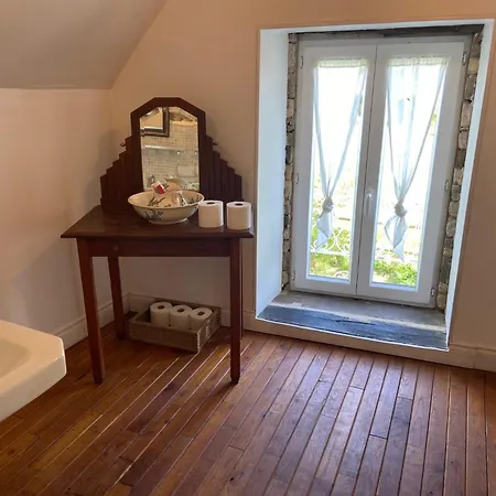 Chez Marcel Holiday home Cahagnes